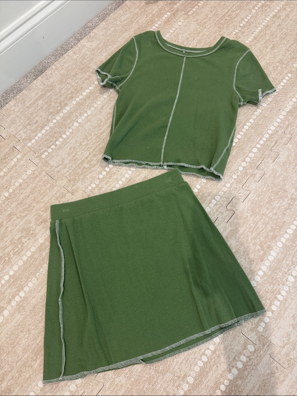Green Two-Piece Knit Set - Short Sleeve Top & Skirt